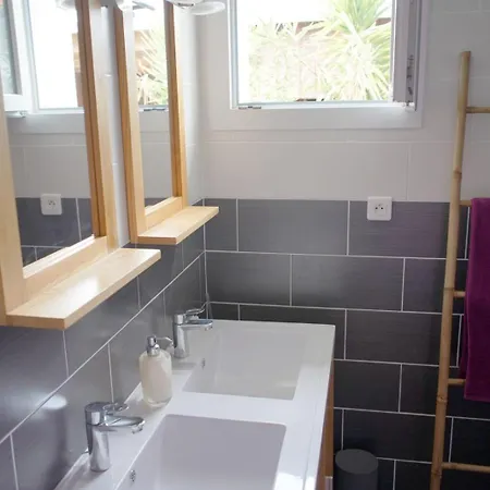 Semesterbostad Maison Confort 6 Personnes A 300m De La - Clim & Wifi Mimizan-Plage